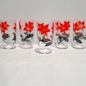Vintage Beverage Set Of 4 Glass Tumblers Flowers with leaves